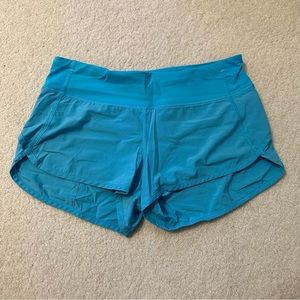 Lululemon Speed Up Low-Rise Lined 2.5”, Size 4, Vivid Sky Blue color